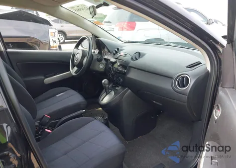 2012 Mazda Mazda2 Sport z USA, uszkodzony, nr VIN JM1DE1KY9C0133646